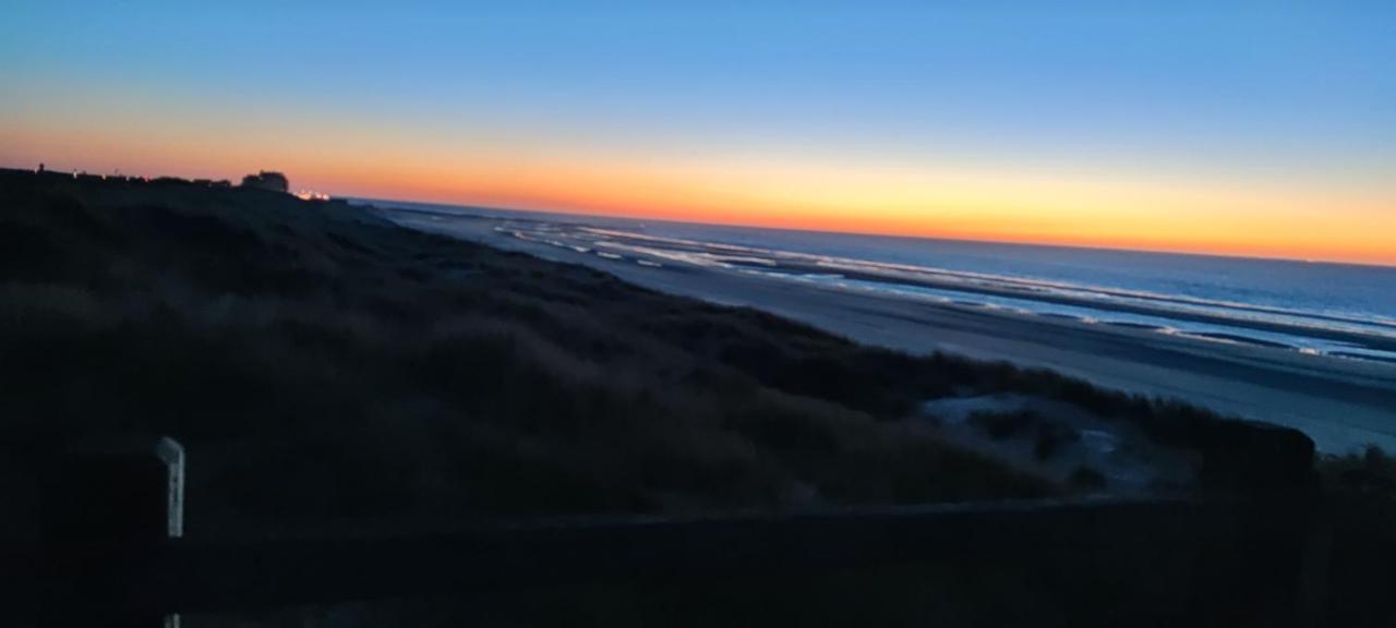Przytulny Domek Holenderski Z Podgrzewanym Odkrytym Basenem Do Dyspozycji Gosci De Haan Buitenkant foto